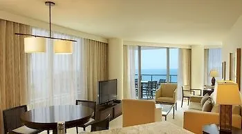 ホテル Jet Luxury At The Trump Waikiki Oahu