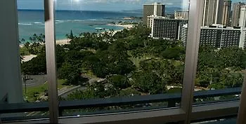 Jet Luxury At The Trump Waikiki Oahu 5*,  Estados Unidos
