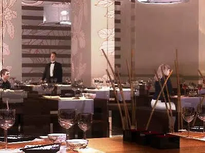Jet Luxury At The Trump Waikiki Oahu 5*,