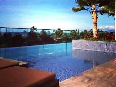 Jet Luxury At The Trump Waikiki Oahu 5*,  Estados Unidos